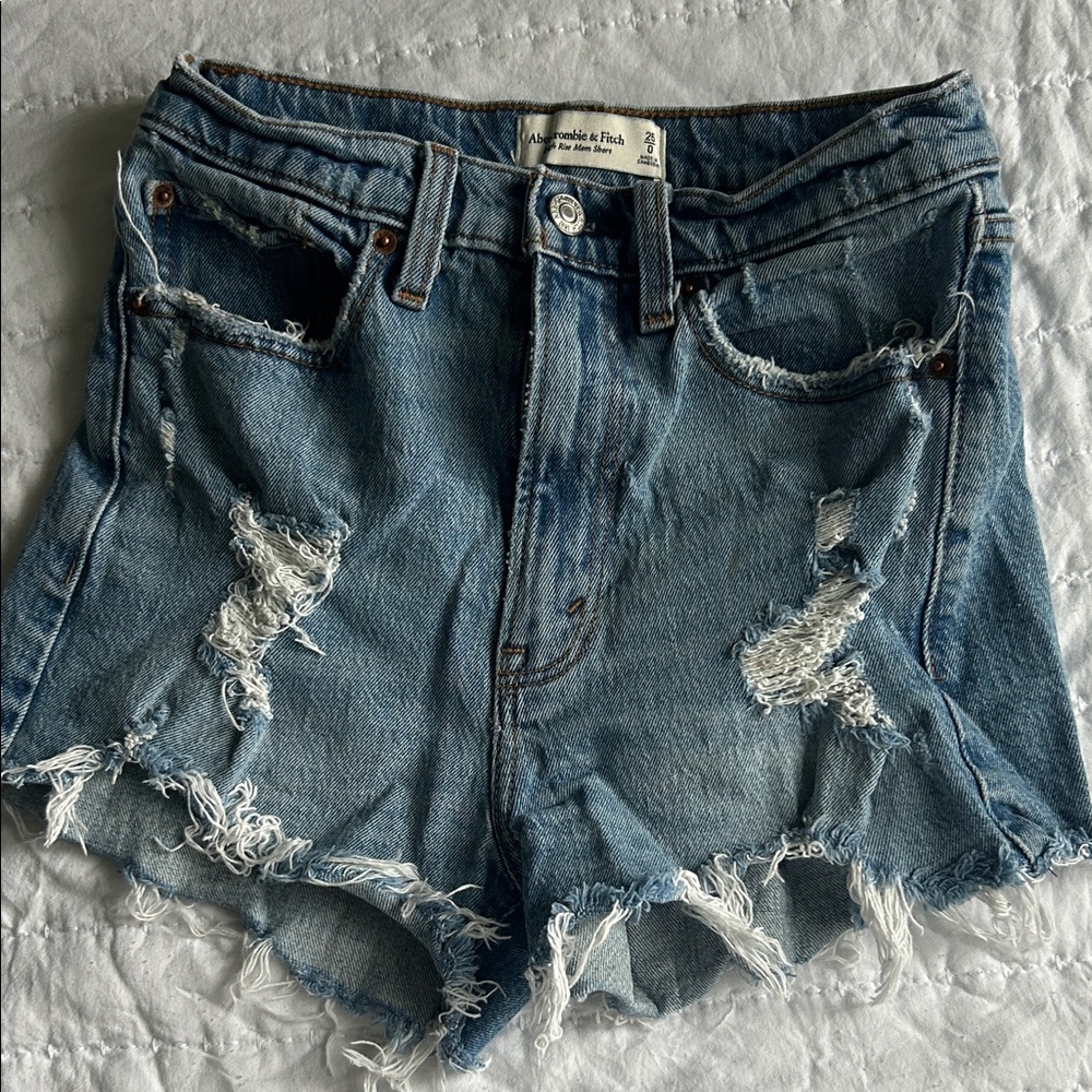 Abercrombie & Fitch High Rise Mom Short